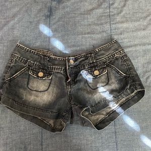Almost famous shorts